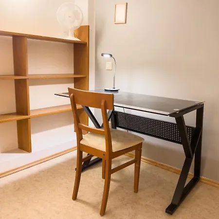 2-story, 3-bedroom Penthouse, Sauna, Free Parking Apartman