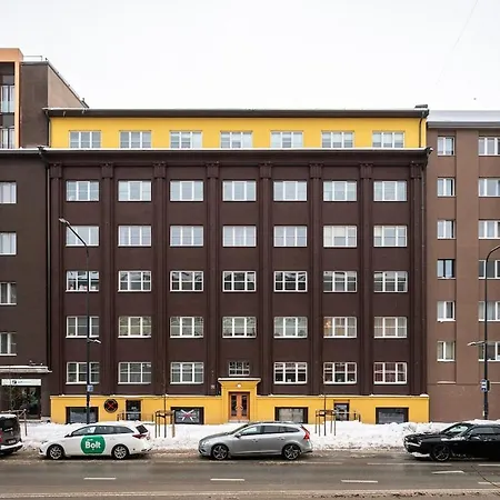 2-story, 3-bedroom Penthouse, Sauna, Free Parking 아파트