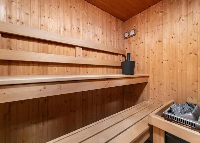 2-story, 3-bedroom Penthouse, Sauna, Free Parking * Tallinn