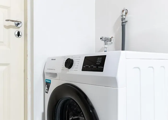 Apartamento 2-story, 3-bedroom Penthouse, Sauna, Free Parking